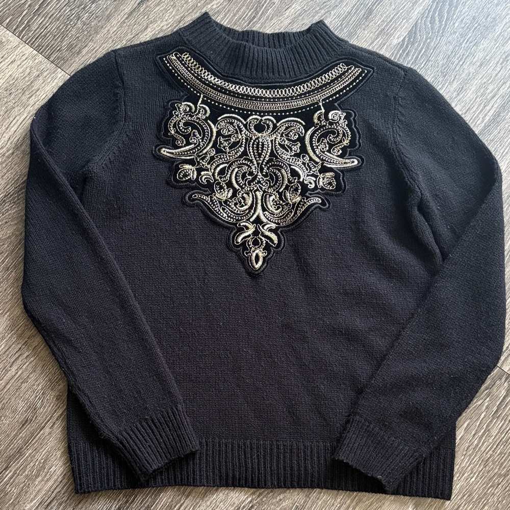 Vintage Black and Gold Women's Sweater